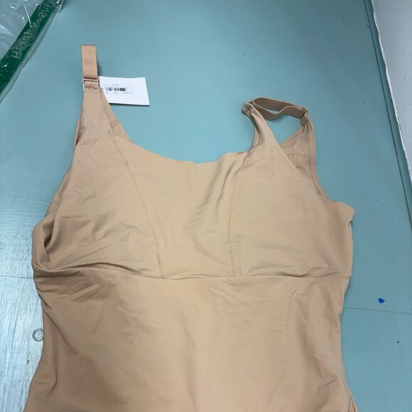 Maidenform size XL Tummy Control Shapewear Bodysuit Anti-Static Fabric - Picture 3 of 6